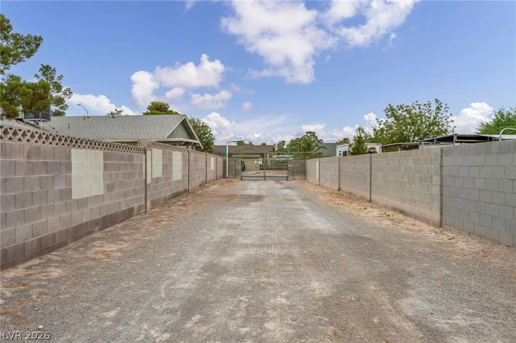 5412 Avenida Vaquero, Las Vegas, NV 89108