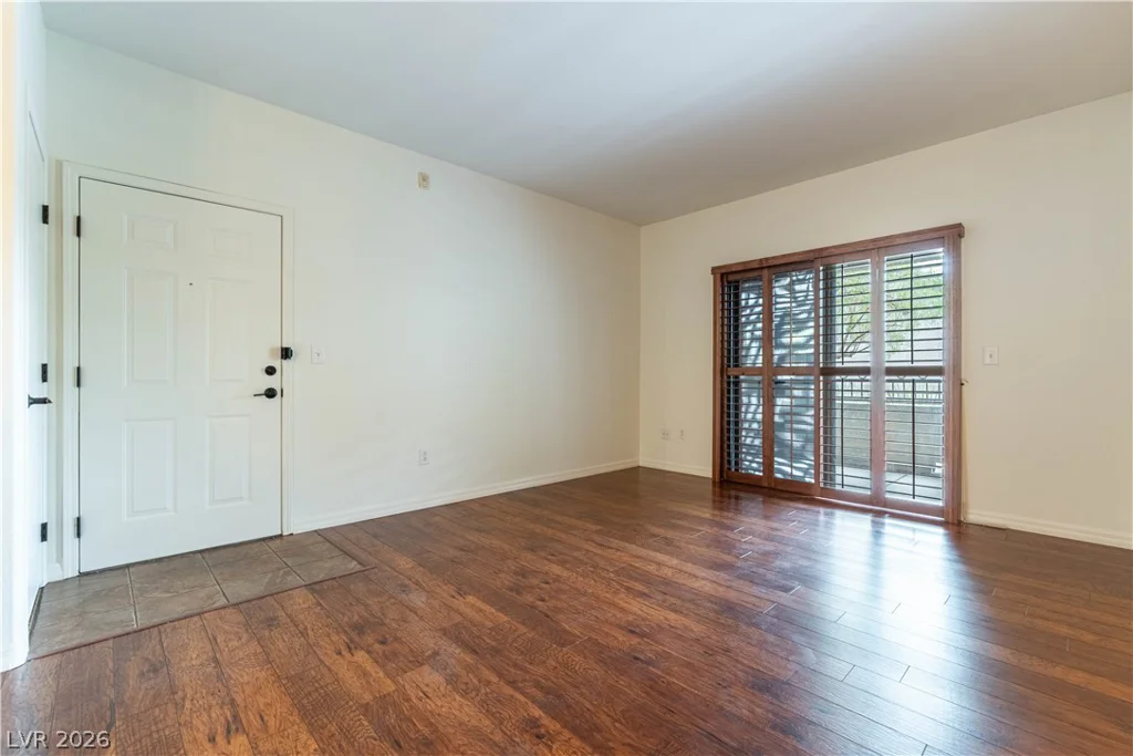 8250 Grand Canyon, Las Vegas, NV 89166