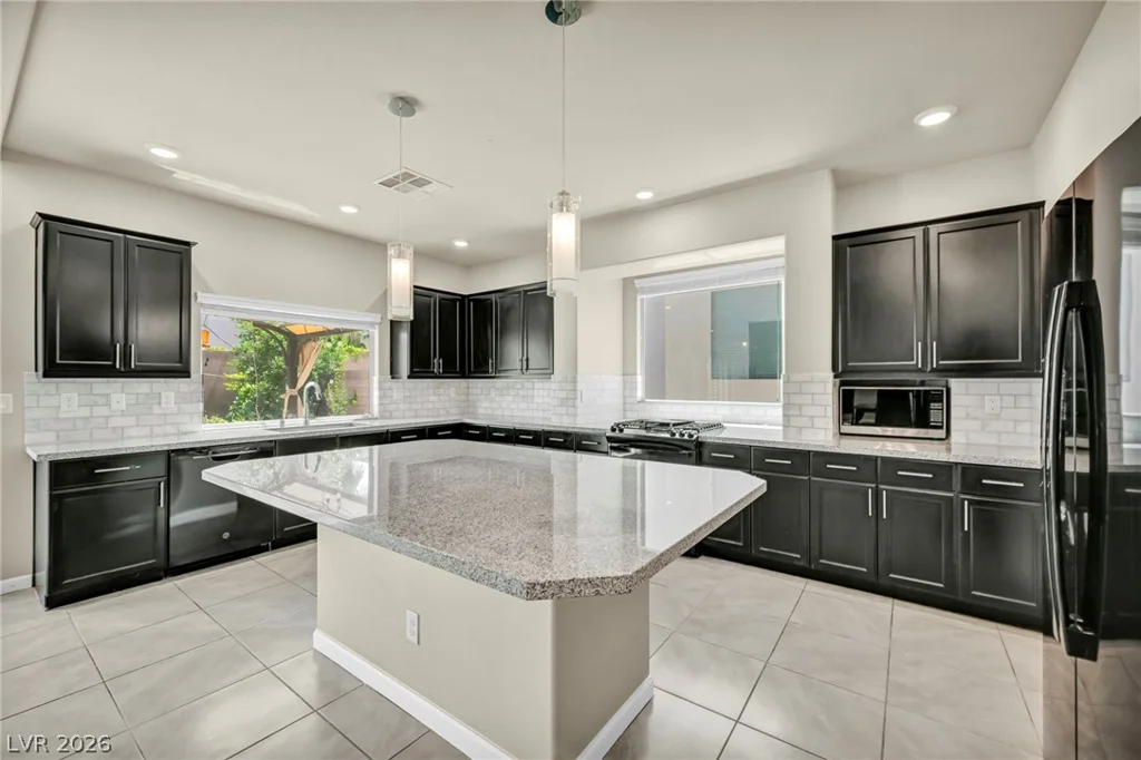 6571 Tangled Vines, Las Vegas, NV 89139