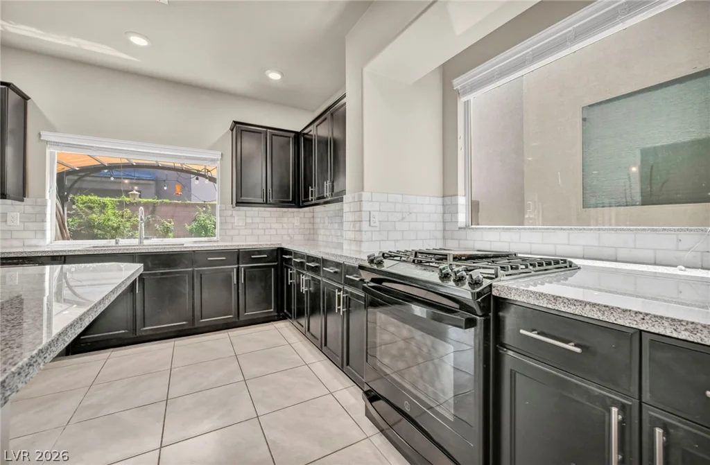6571 Tangled Vines, Las Vegas, NV 89139