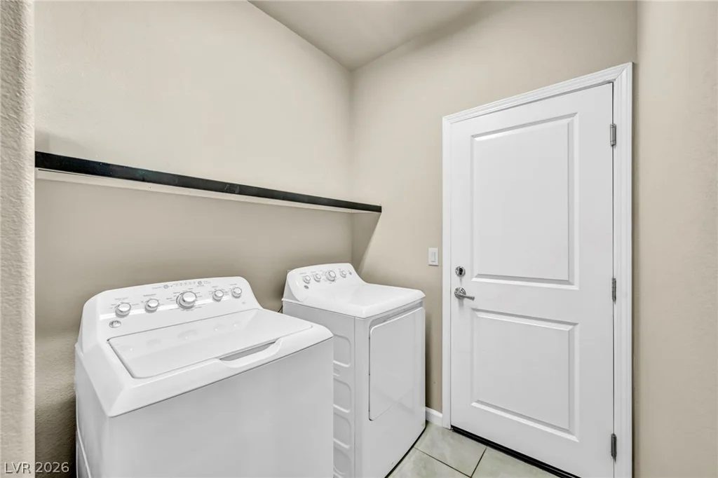 6571 Tangled Vines, Las Vegas, NV 89139