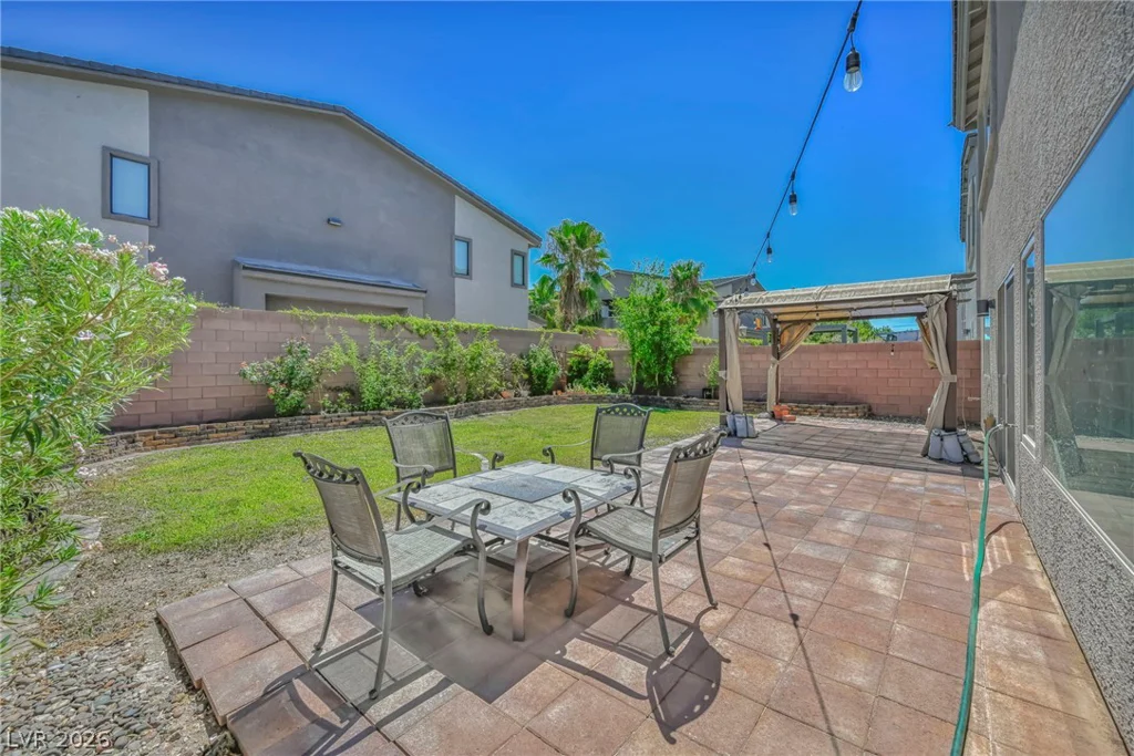 6571 Tangled Vines, Las Vegas, NV 89139