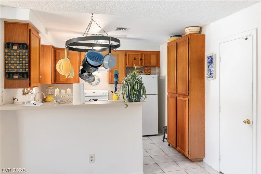 2192 Aspen Mirror, Laughlin, NV 89029