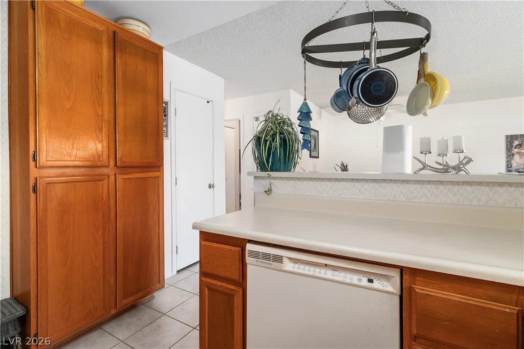 2192 Aspen Mirror, Laughlin, NV 89029