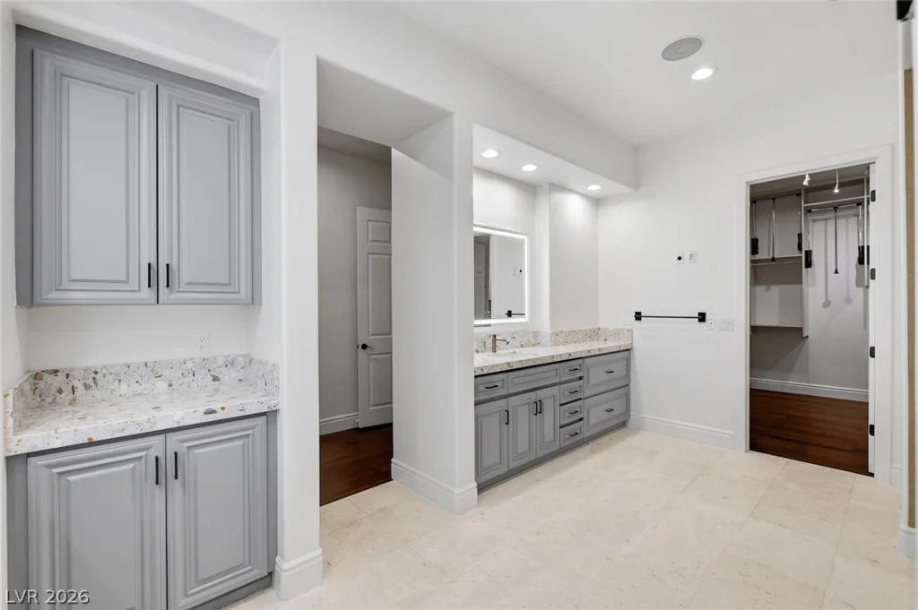 3209 Turtle Head Peak, Las Vegas, NV 89135
