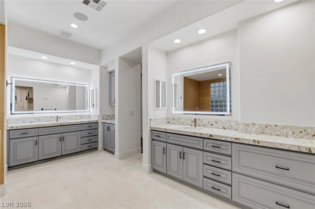 3209 Turtle Head Peak, Las Vegas, NV 89135