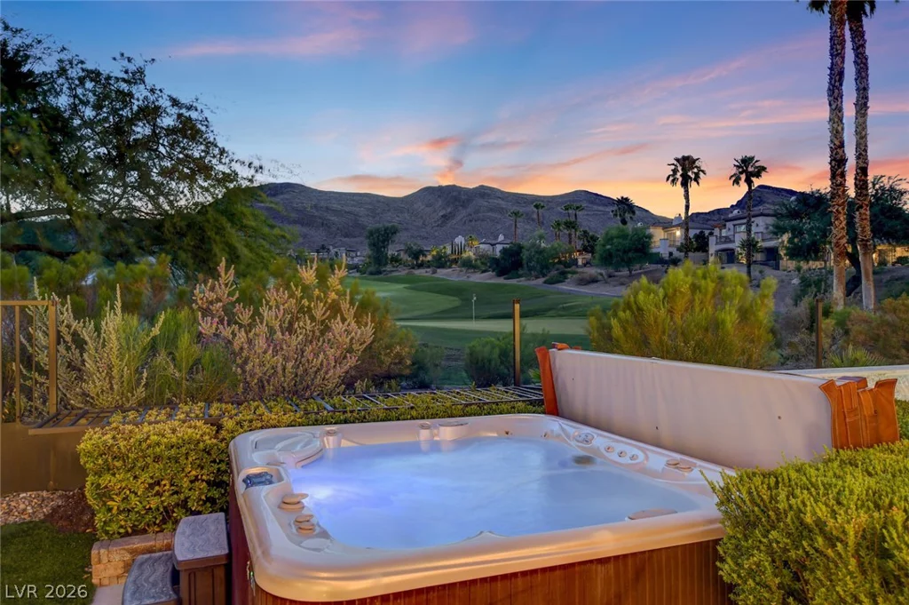 3209 Turtle Head Peak, Las Vegas, NV 89135