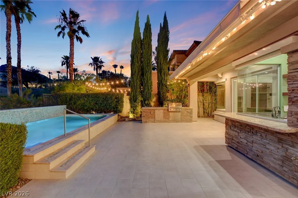 3209 Turtle Head Peak, Las Vegas, NV 89135