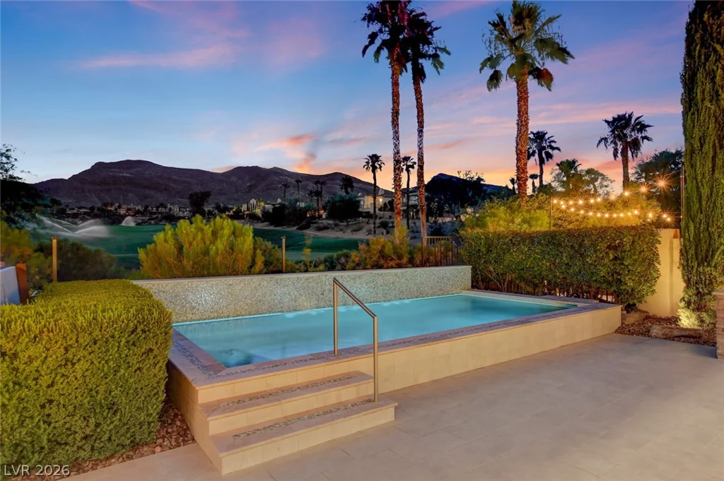 3209 Turtle Head Peak, Las Vegas, NV 89135