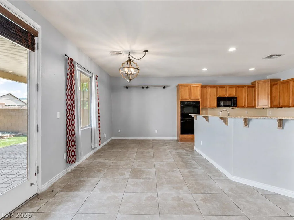 104 Delighted, North Las Vegas, NV 89031