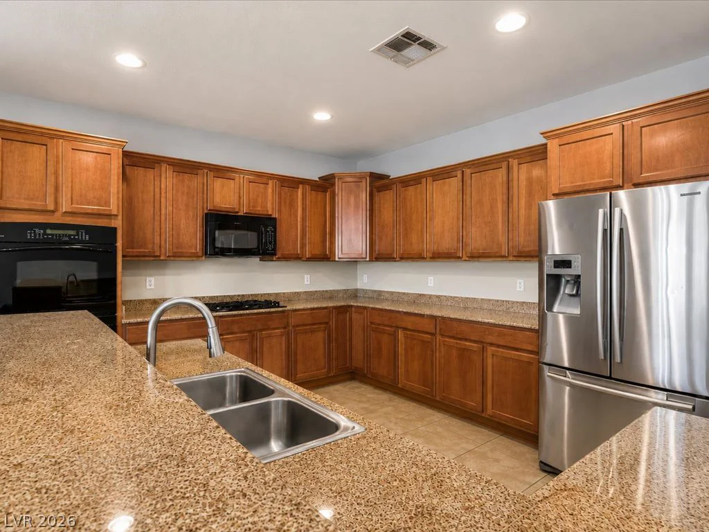 104 Delighted, North Las Vegas, NV 89031