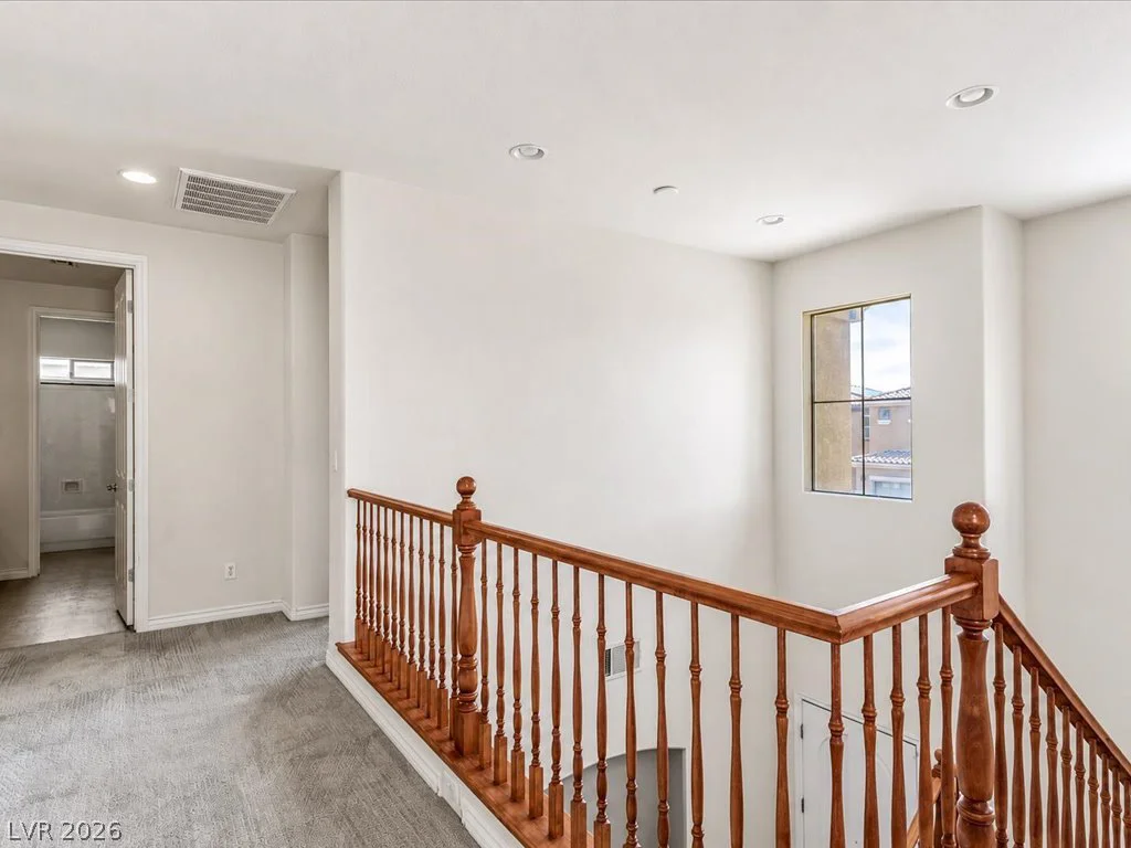 104 Delighted, North Las Vegas, NV 89031