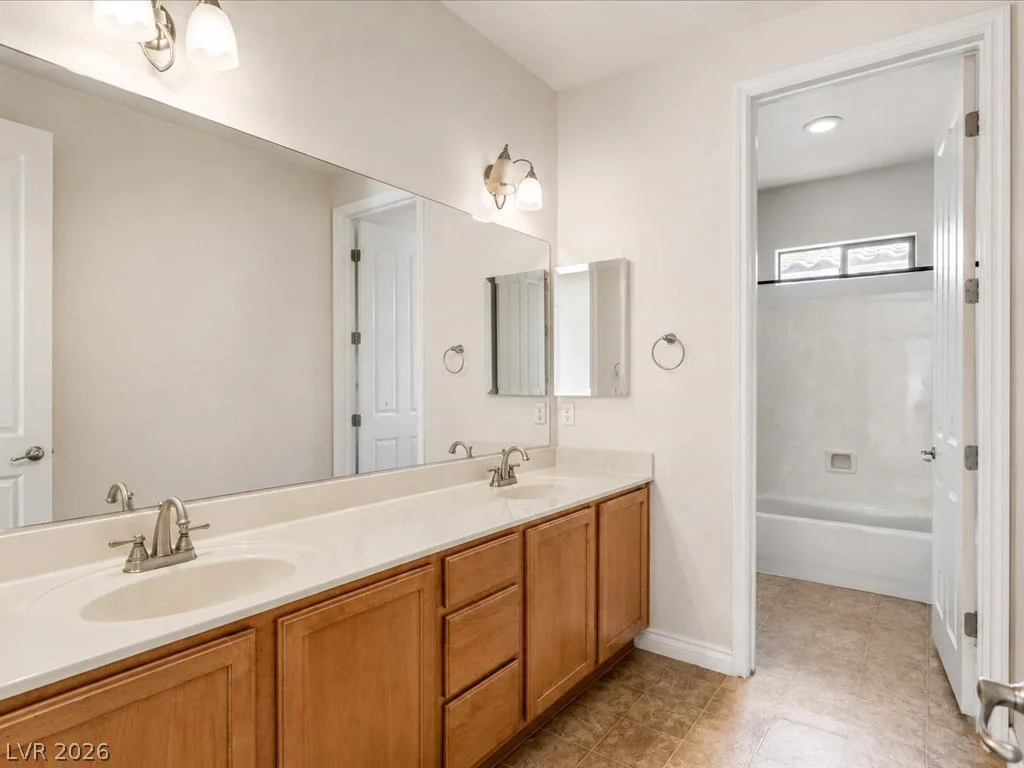 104 Delighted, North Las Vegas, NV 89031