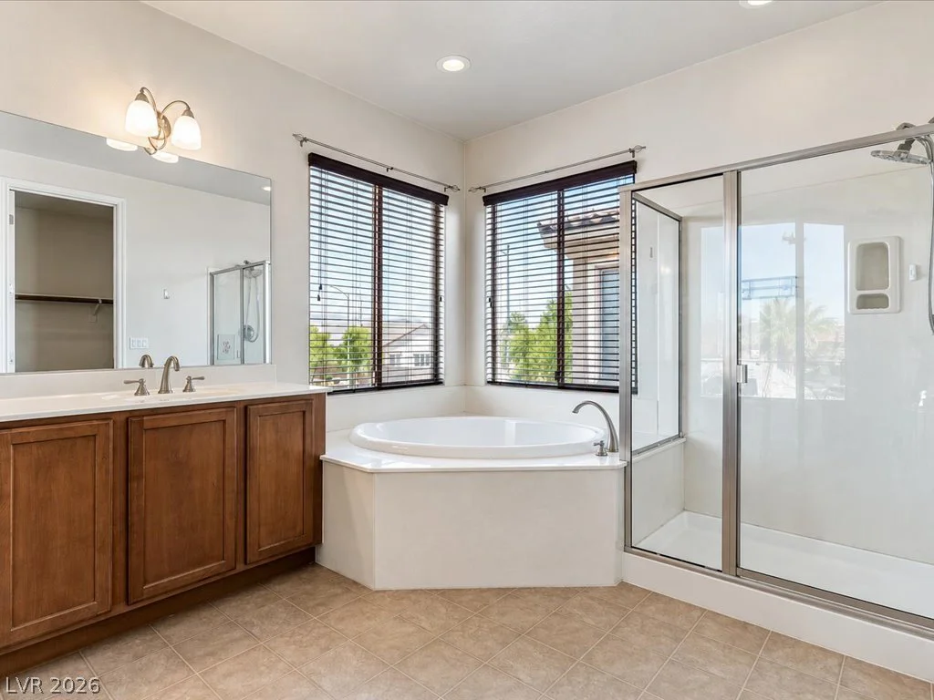 104 Delighted, North Las Vegas, NV 89031