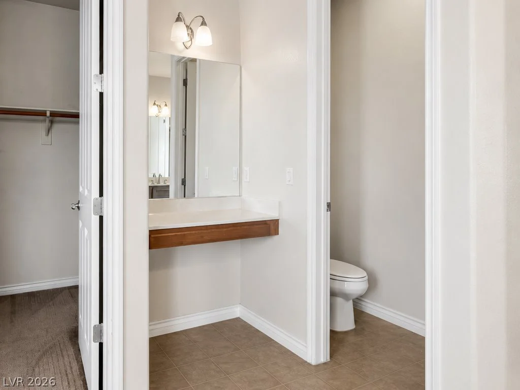 104 Delighted, North Las Vegas, NV 89031