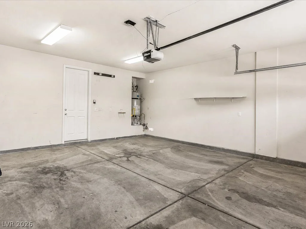 104 Delighted, North Las Vegas, NV 89031