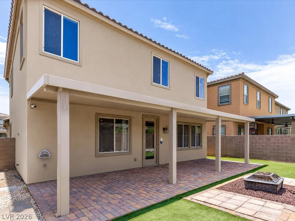 104 Delighted, North Las Vegas, NV 89031