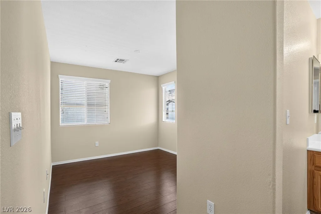 7236 Plushstone, Las Vegas, NV 89148