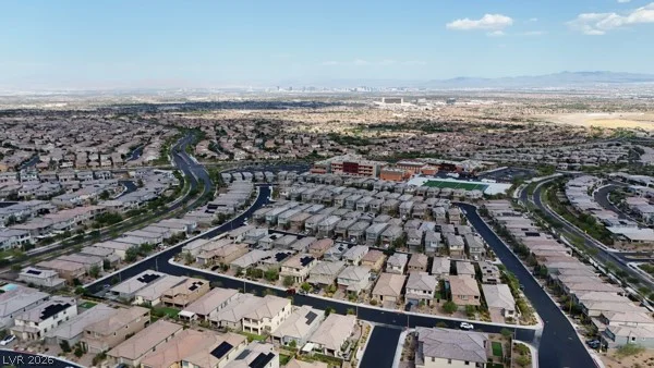 373 Coastal Redwood, Las Vegas, NV 89138