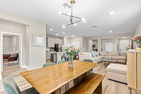 373 Coastal Redwood, Las Vegas, NV 89138