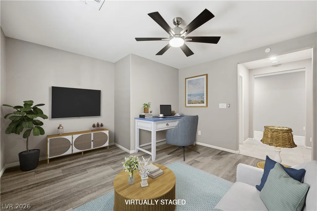 7910 Brookside Falls, Las Vegas, NV 89166