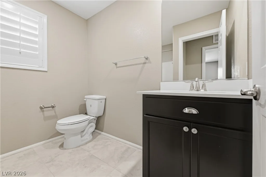 7910 Brookside Falls, Las Vegas, NV 89166