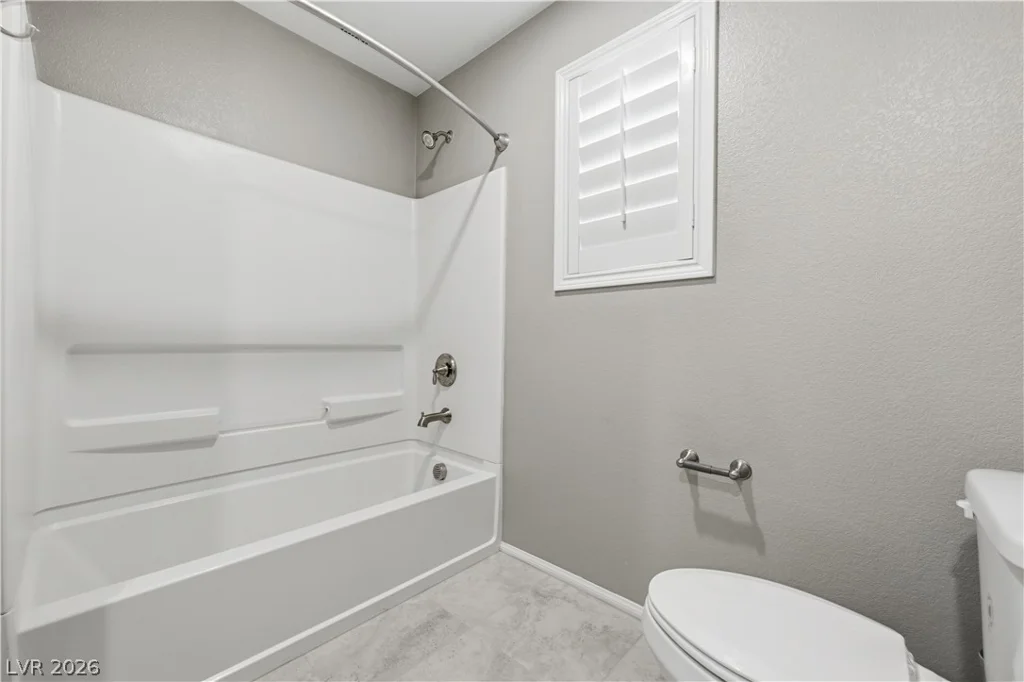 7910 Brookside Falls, Las Vegas, NV 89166