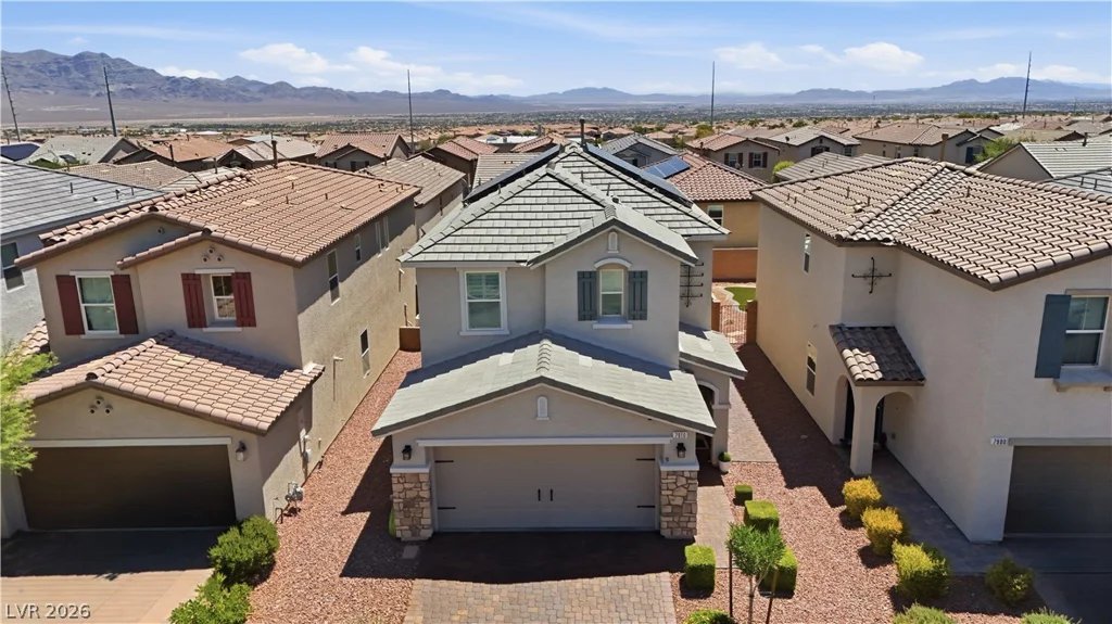 7910 Brookside Falls, Las Vegas, NV 89166
