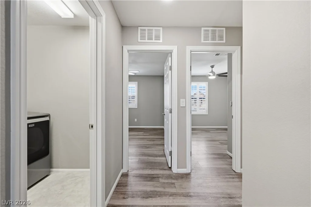 7910 Brookside Falls, Las Vegas, NV 89166