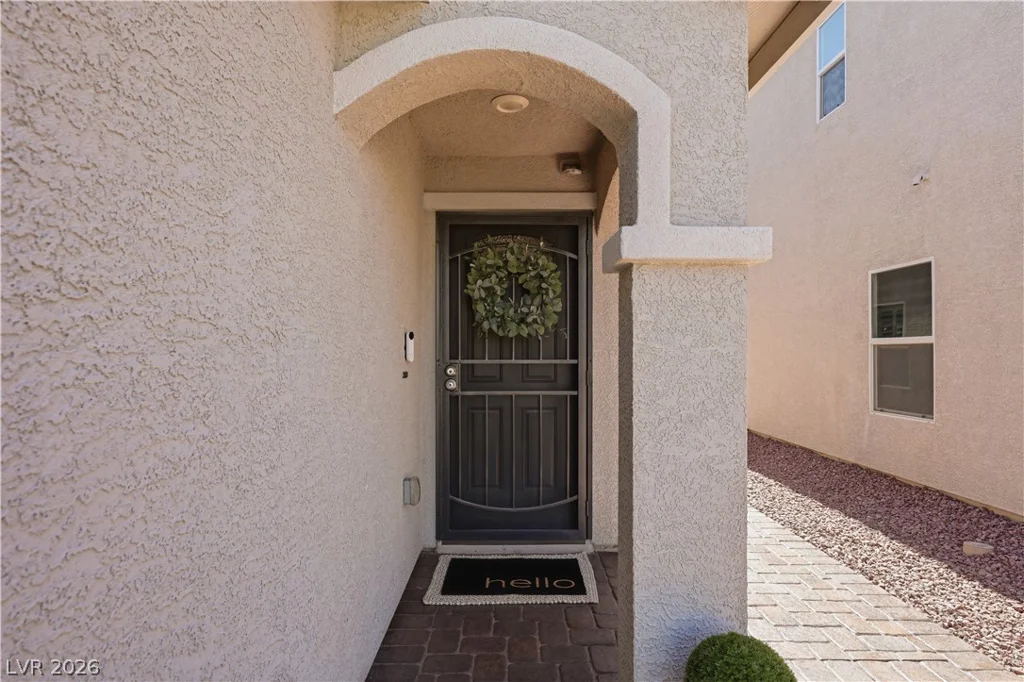 7910 Brookside Falls, Las Vegas, NV 89166