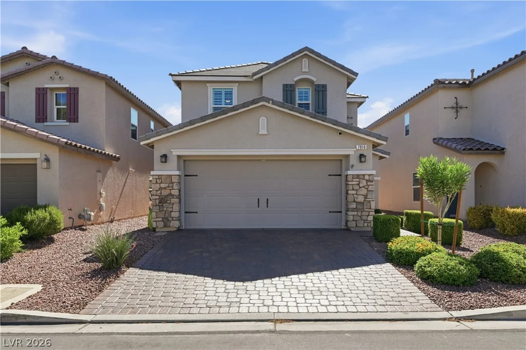 7910 Brookside Falls, Las Vegas, NV 89166