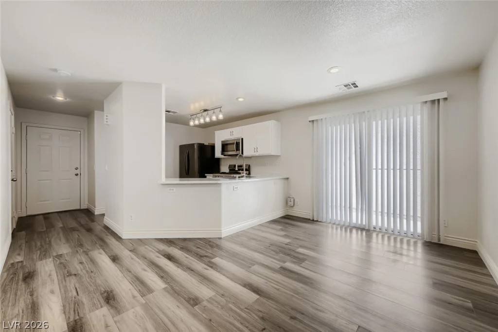 9970 Fragile Fields, Las Vegas, NV 89183