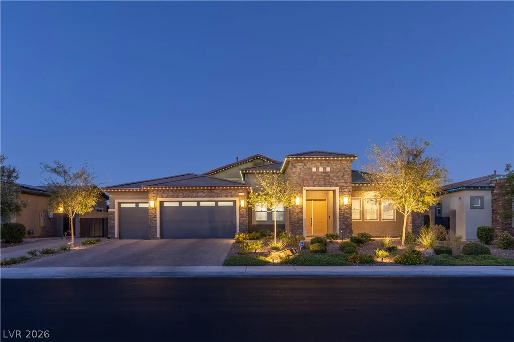 7036 Arabian Ridge, Las Vegas, NV 89131