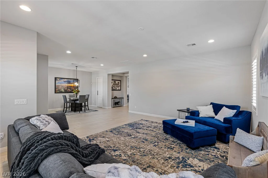 7036 Arabian Ridge, Las Vegas, NV 89131
