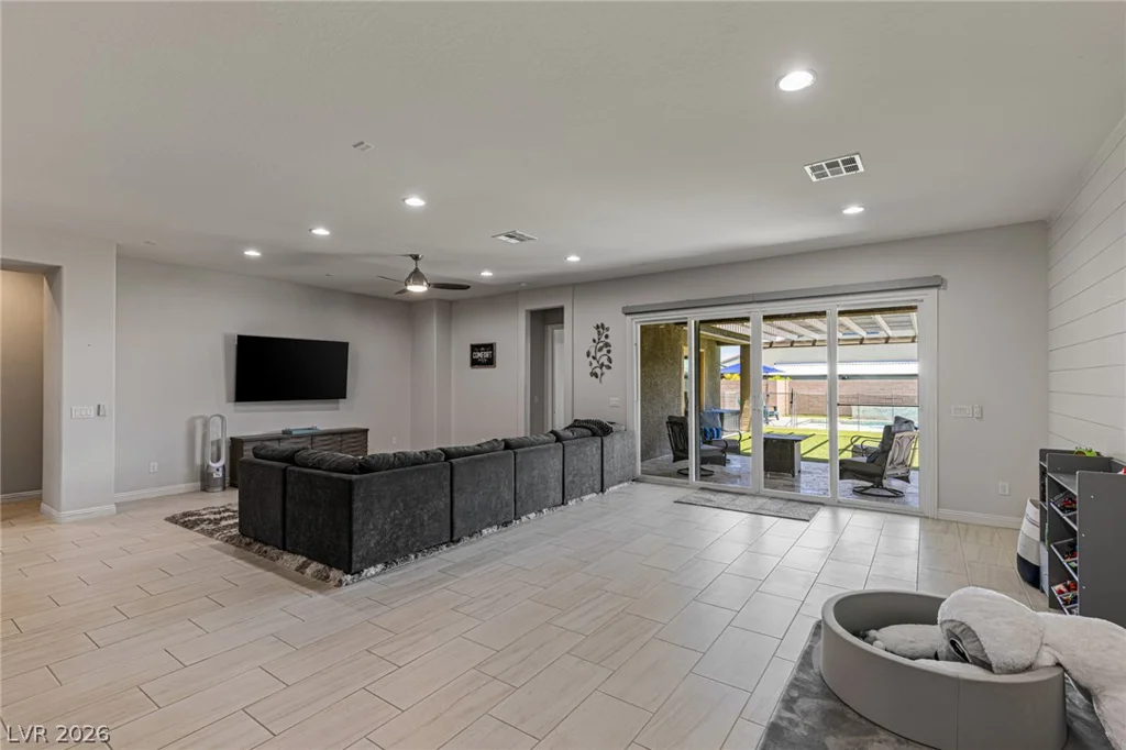 7036 Arabian Ridge, Las Vegas, NV 89131