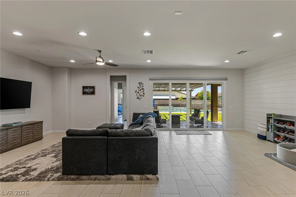 7036 Arabian Ridge, Las Vegas, NV 89131