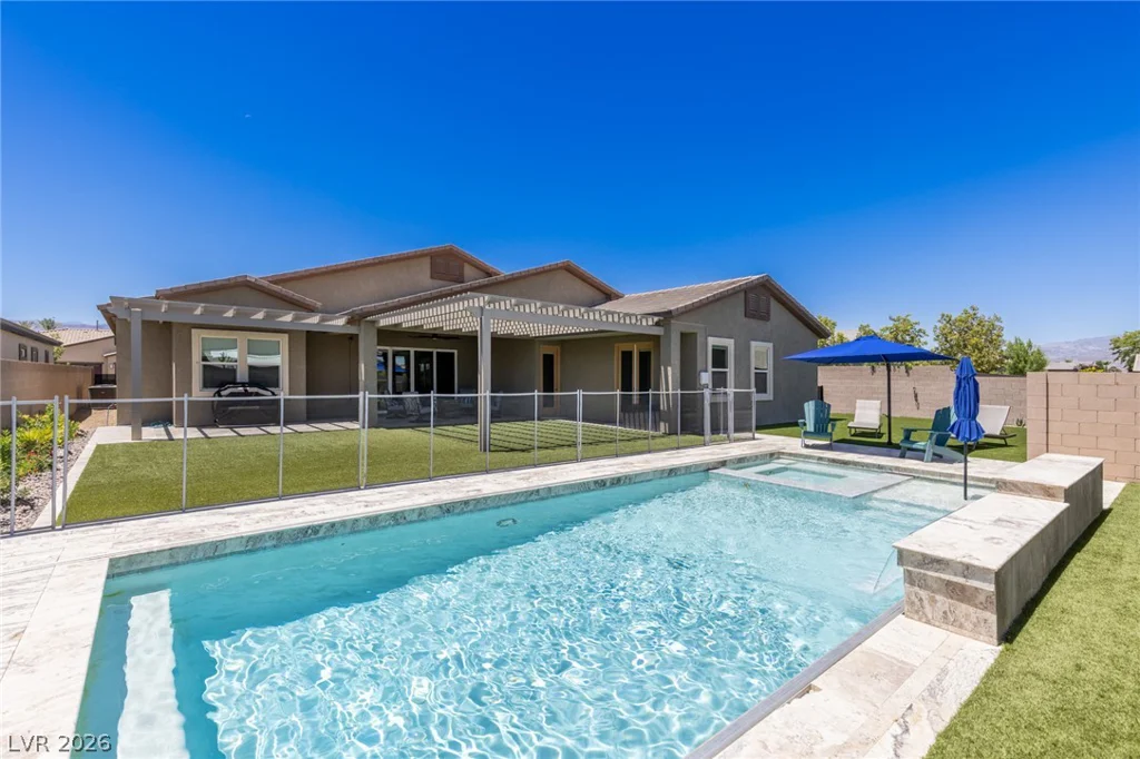 7036 Arabian Ridge, Las Vegas, NV 89131