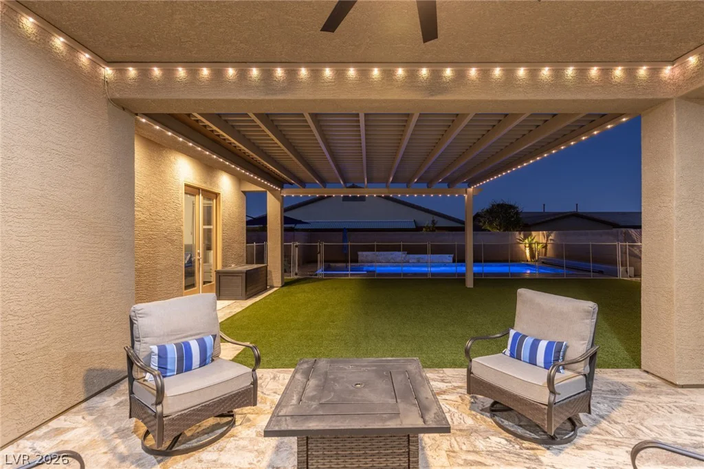 7036 Arabian Ridge, Las Vegas, NV 89131