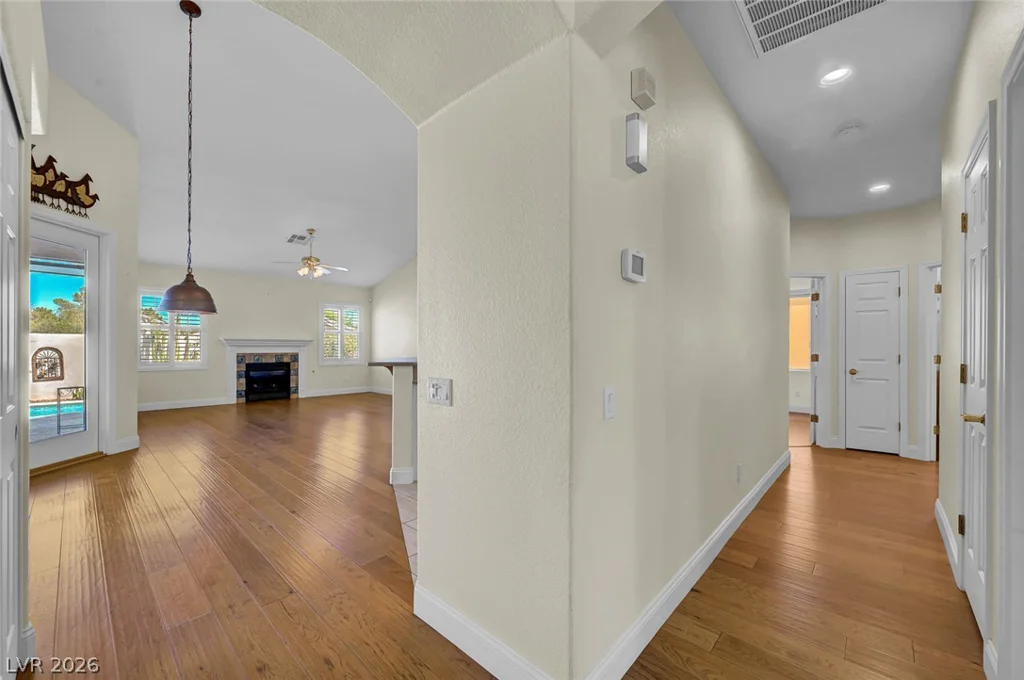 2034 Bobtail, Henderson, NV 89012