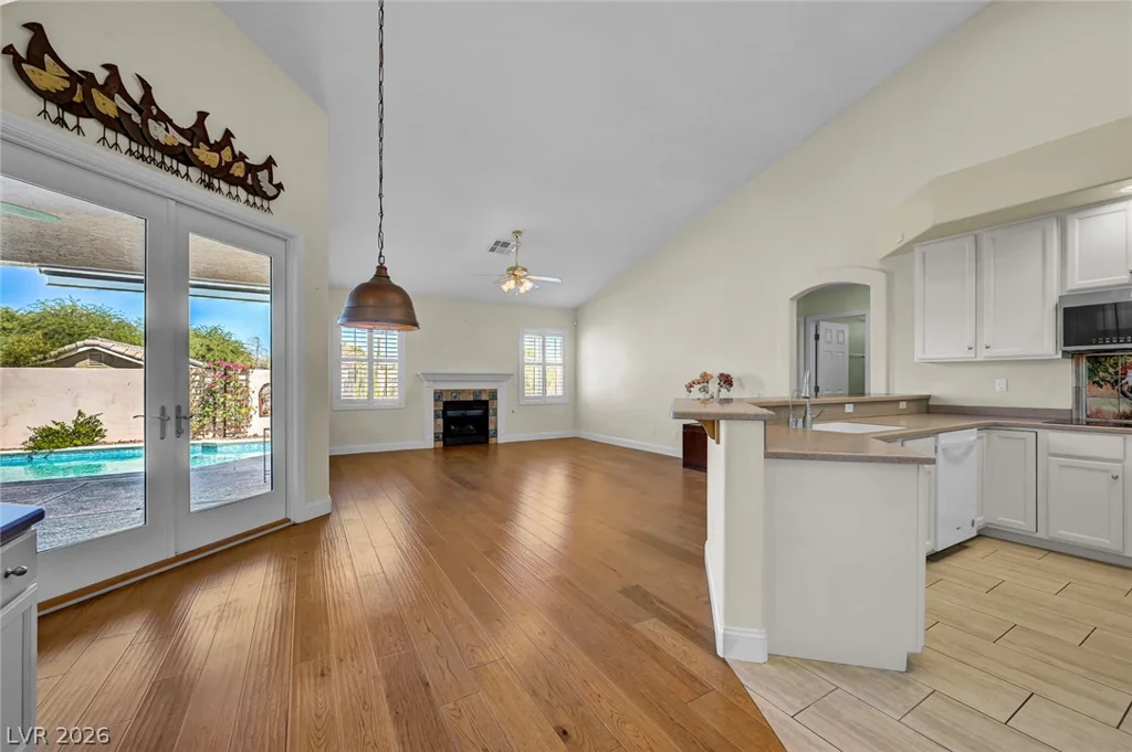 2034 Bobtail, Henderson, NV 89012