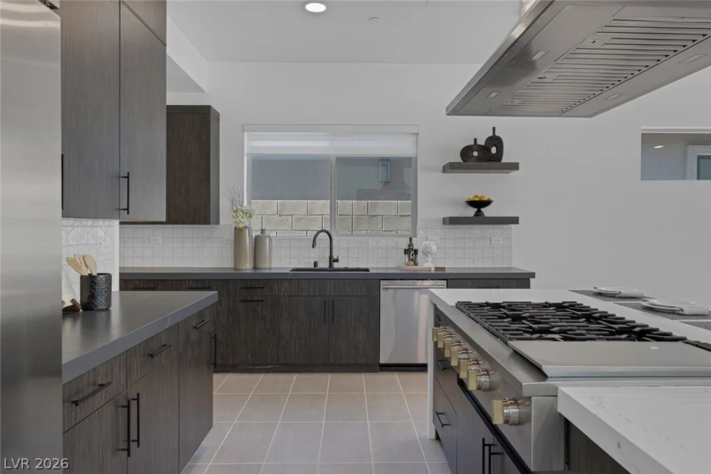 787 Willits, Las Vegas, NV 89138
