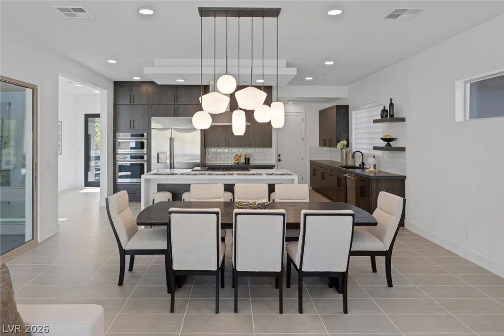787 Willits, Las Vegas, NV 89138