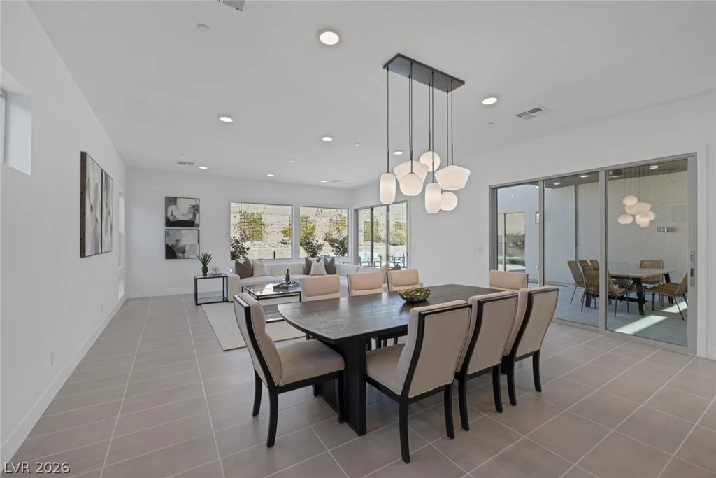 787 Willits, Las Vegas, NV 89138