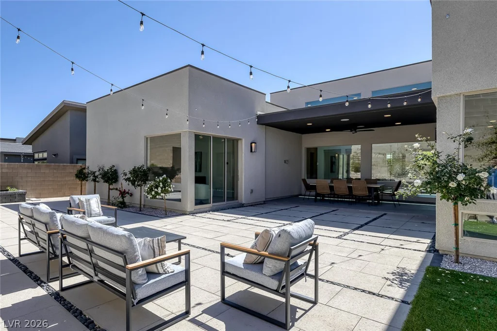 787 Willits, Las Vegas, NV 89138
