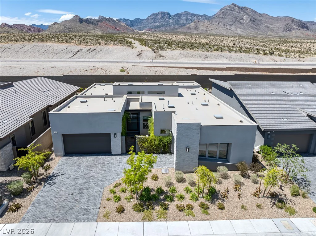 787 Willits, Las Vegas, NV 89138