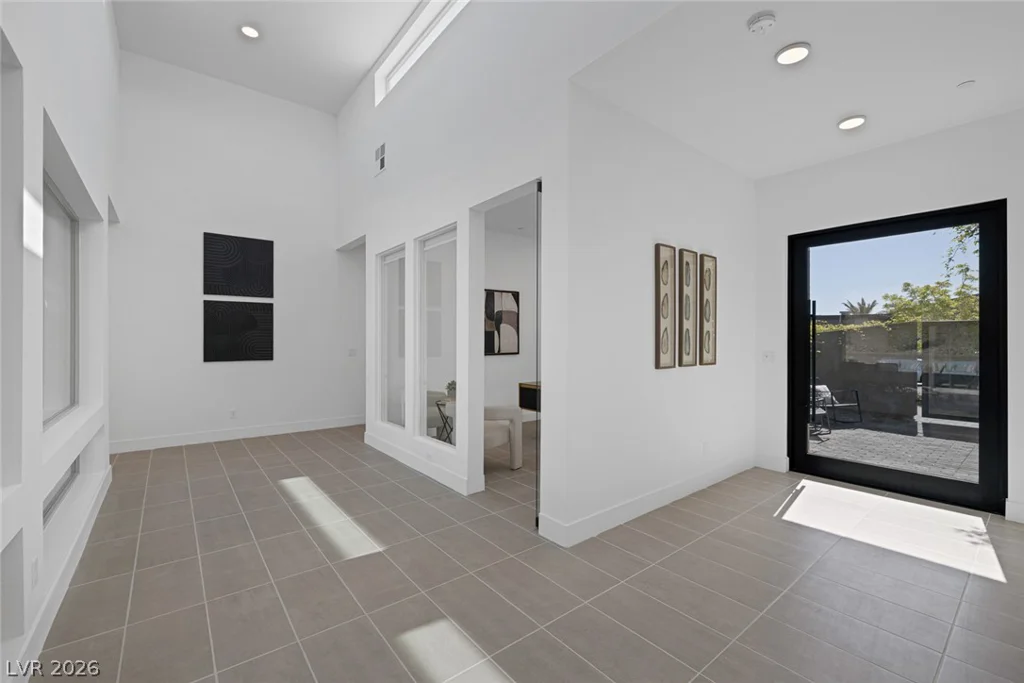 787 Willits, Las Vegas, NV 89138