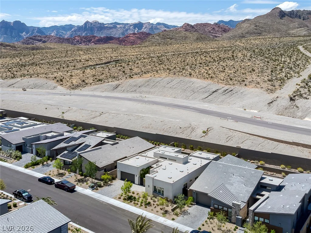 787 Willits, Las Vegas, NV 89138