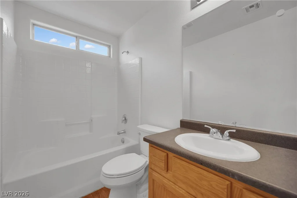 6889 Graceful Cloud, Henderson, NV 89011