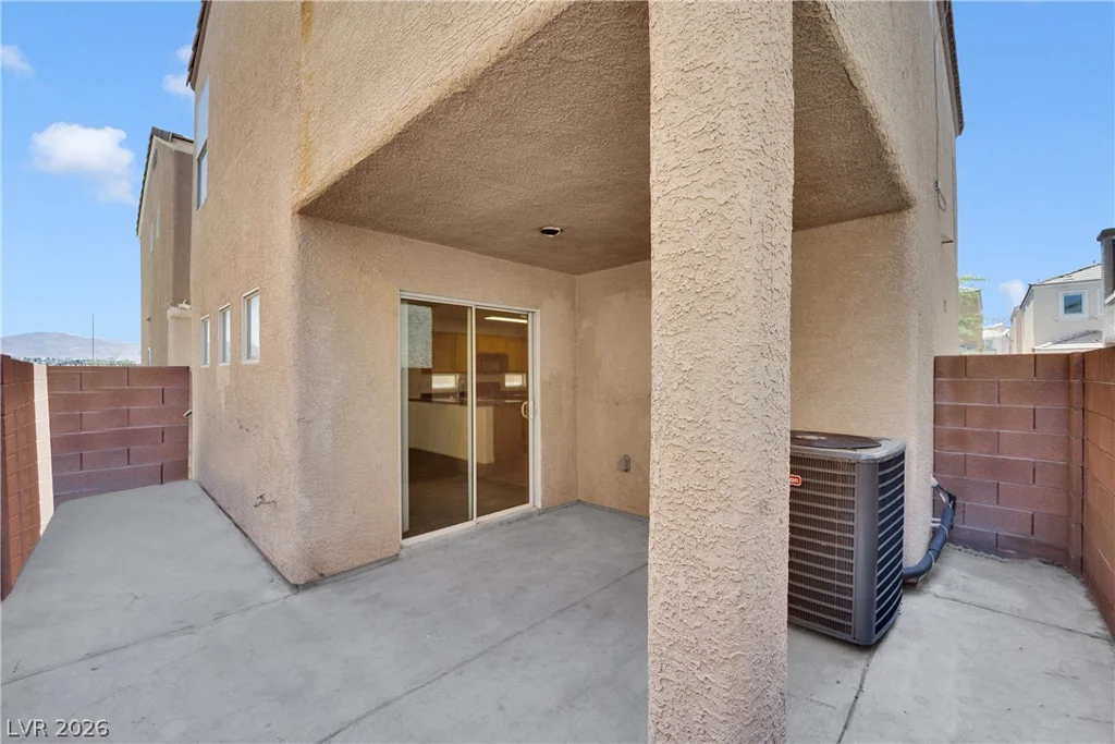6889 Graceful Cloud, Henderson, NV 89011
