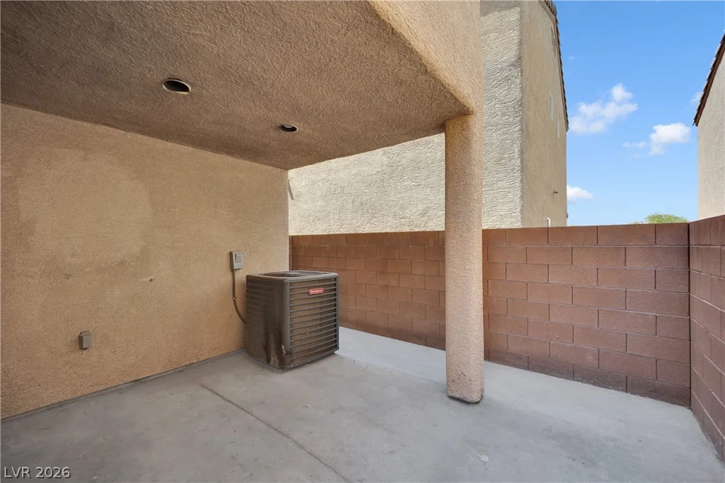 6889 Graceful Cloud, Henderson, NV 89011